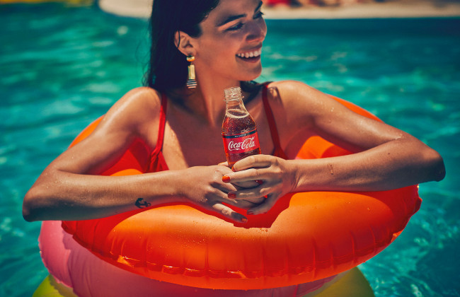 Обои картинки фото бренды, coca-cola, напиток