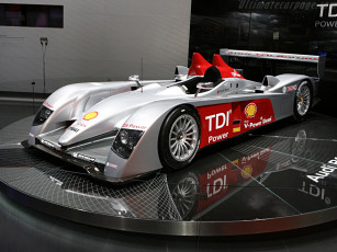 Картинка audi r10 автомобили выставки уличные фото