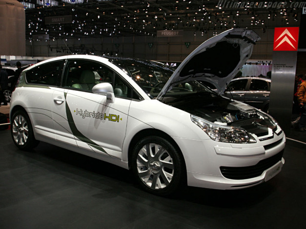 Обои картинки фото citroen, c4, hdi, hybrid, автомобили, выставки, уличные, фото