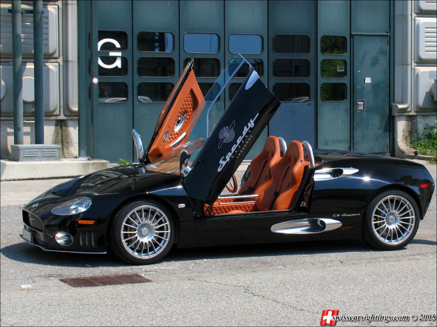 Обои картинки фото spyker, c8, автомобили, выставки, уличные, фото