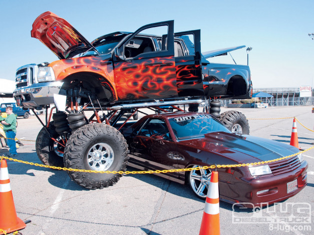 Обои картинки фото автомобили, выставки, уличные, фото