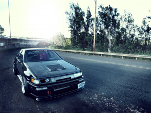 Картинка автомобили toyota