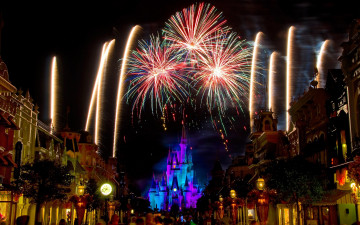 Картинка города диснейленд