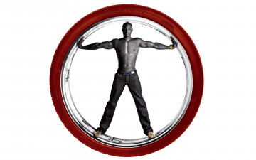 Картинка мужчины tyson beckford колесо