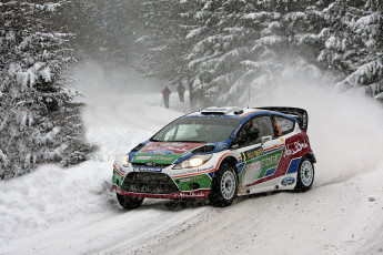 Картинка спорт авторалли снег снегопад jarmo lehtinen ford зима fiesta rally wrc mikko hirvonen лес