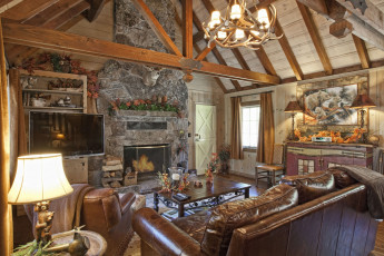 Картинка интерьер гостиная камин диваны декор