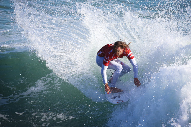 Обои картинки фото спорт, серфинг, серфер, доска, волна, океан