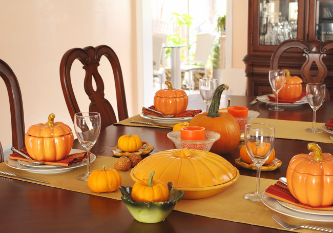 Обои картинки фото интерьер, декор,  отделка,  сервировка, сервировка, стола, набор, тыковки