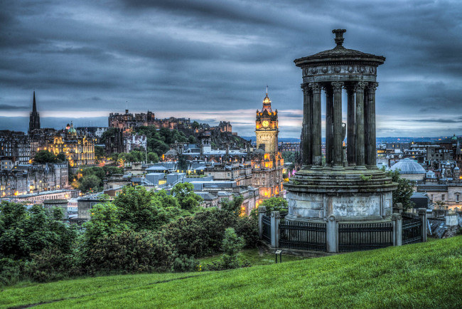 Обои картинки фото города, эдинбург , шотландия, hdr, дома, деревья, вечер, эдинбург, беседка, холмы