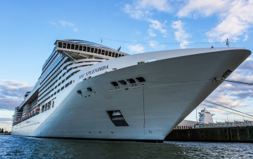 Картинка корабли лайнеры круиз лайнер