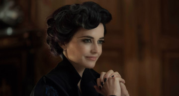Картинка кино+фильмы miss+peregrine`s+home+for+peculiar+children мисс перегрин лицо улыбка