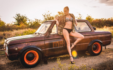 Картинка автомобили -авто+с+девушками заз 968
