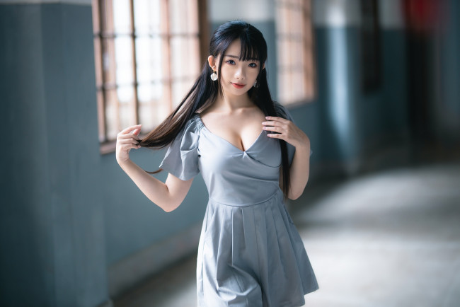 Обои картинки фото девушки, - азиатки, азиатка, платье, декольте