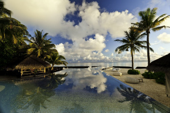 Картинка интерьер бассейны открытые площадки мальдивы