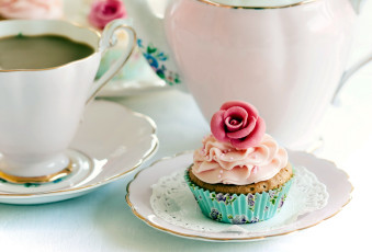 Картинка еда пирожные +кексы +печенье тарелка кекс салфетка