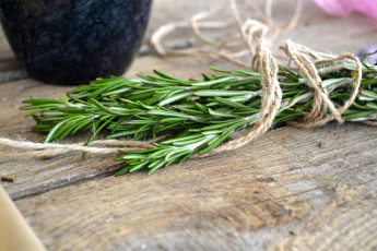 Картинка еда разное розмарин зелень