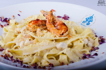 Картинка еда рыбные+блюда +с+морепродуктами креветки лапша макаронное блюдо
