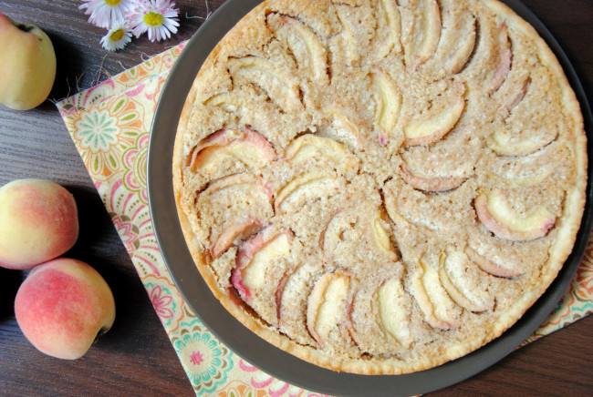 Обои картинки фото еда, пироги, персики