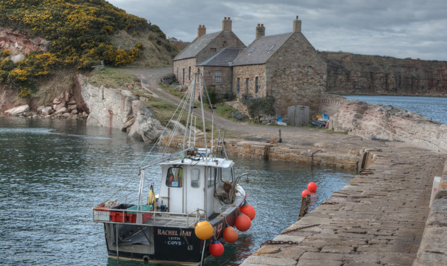 Обои картинки фото корабли, баркасы ,  буксиры, рыболов, бута