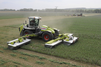 Картинка техника тракторы claas