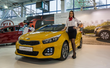 Картинка автомобили -авто+с+девушками девица авто