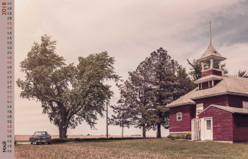обоя календари, города, машина, дерево, здание