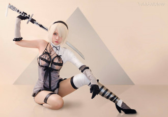 Картинка девушки yuki+godbless 2в девушка андроид оружие треугольник yuki godbless