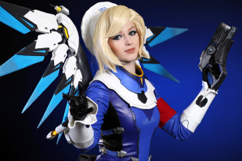 Картинка девушки мария+давыдова+ lady+melamory косплей образ наряд костюм крылья оружие