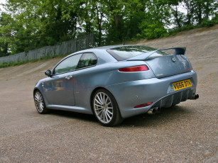 Картинка автомобили alfa romeo