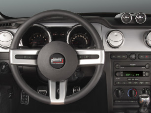 Картинка автомобили спидометры торпедо