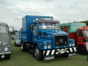 Картинка автомобили volvo trucks