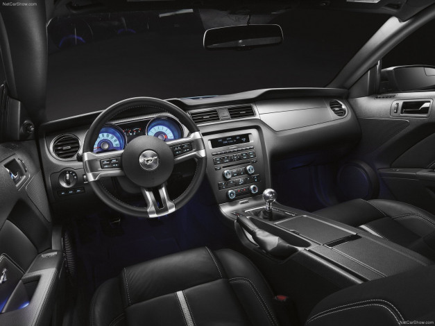 Обои картинки фото автомобили, спидометры, торпедо