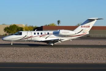 Картинка авиация пассажирские+самолёты самолёт аэродром стоянка