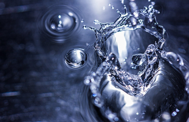 Обои картинки фото разное, капли,  брызги,  всплески, макро, синий
