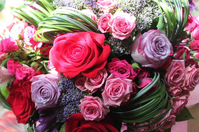 Обои картинки фото цветы, букеты,  композиции, розы