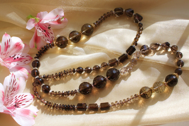 Обои картинки фото разное, украшения,  аксессуары,  веера, ожерелье