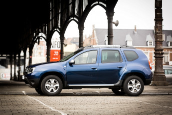 Картинка автомобили dacia anniversary 2015г duster