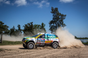 Картинка спорт авторалли 2015г dakar rally duster renault