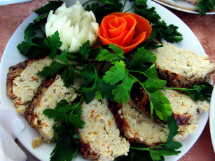 Картинка еда рыбные+блюда +с+морепродуктами фаршированная щука зелень