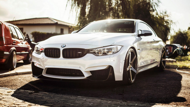 Обои картинки фото автомобили, выставки и уличные фото, bmw, m4