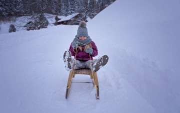 Картинка разное люди ребенок санки зима горка