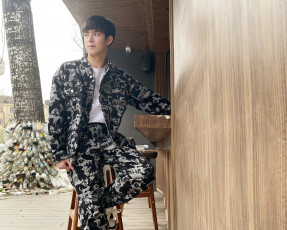 Картинка 24 03 23 мужчины wang+hao+xuan ван хао сюань