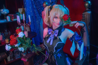 Картинка kirdjava девушки девушка женщина блондинка светловолосая сексуальная модель звезда позирует разная обувь верхняя стильная одежда нижнее эротическое бельё трусы лифчик колготки чулки аксессуары макияж и множество элементов на фотографии