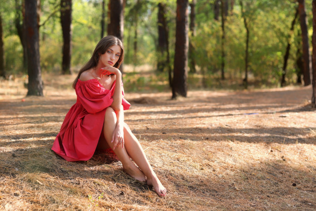 Обои картинки фото бестия, девушки, - брюнетки,  шатенки, девушка, женщина, брюнетка, темноволосая, сексуальная, модель, звезда, позирует, разная, обувь, верхняя, стильная, одежда, нижнее, эротическое, бельё, трусы, лифчик, колготки, чулки, аксессуары, макияж, и, множество, элементов, на, фотографии