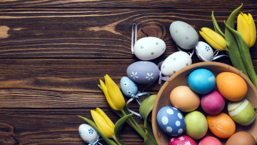 Картинка праздничные пасха тюльпаны крашенки