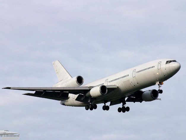 Обои картинки фото авиация, пассажирские, самолёты