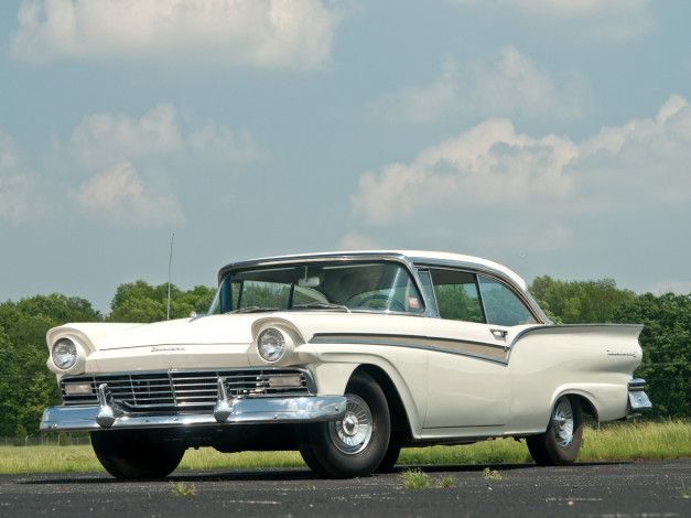 Обои картинки фото ford, fairlane, 500, club, victoria, автомобили