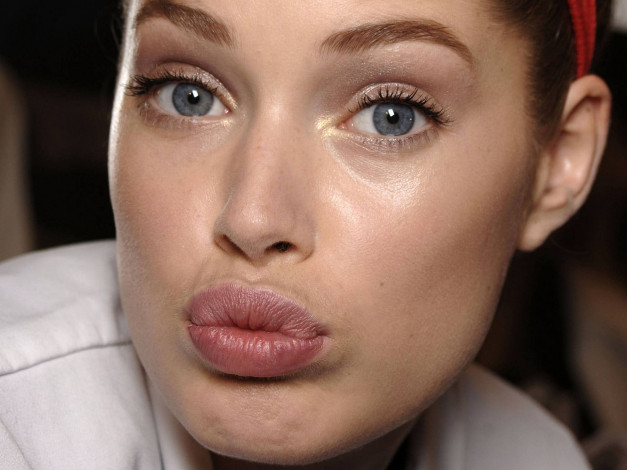 Обои картинки фото Doutzen Kroes, девушки