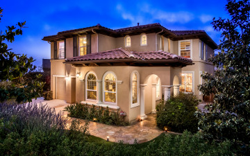 Картинка города -+здания +дома дом окна сад подсветка особняк