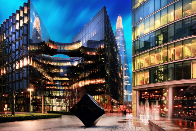 Обои картинки фото города, лондон , великобритания, здания, огни, вечер, город, лондон, англия, офисы